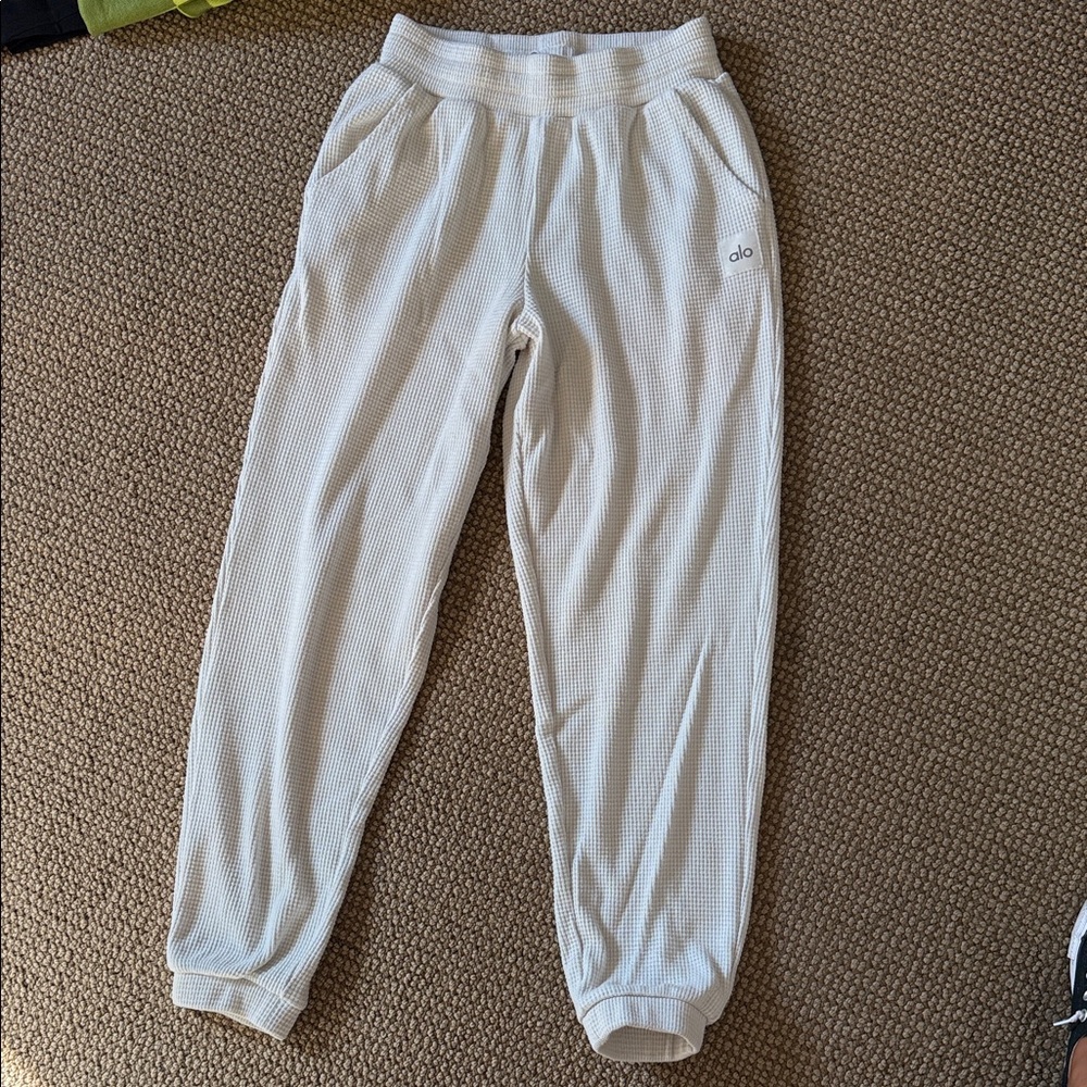 ALO Waffle Weekend Escape Jogger